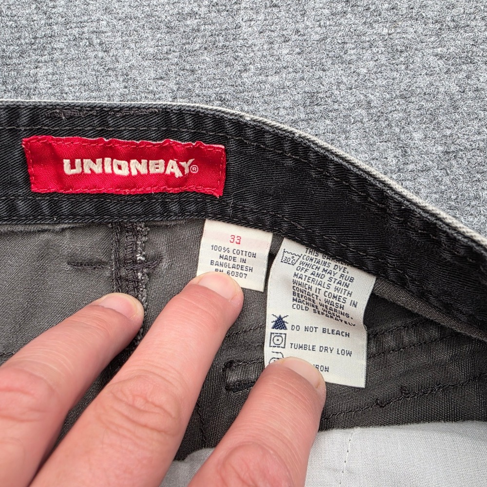 UNIONBAY Men's Cargo Shorts‎ Size 33 Gray Cotton Multi Pocket Casual Rugged Gorp - Picture 3 of 9